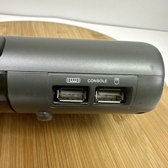 Used IOGEAR GCS1734 4 Port MiniView USB KVMP Switch No Cables - Picture 6 of 10